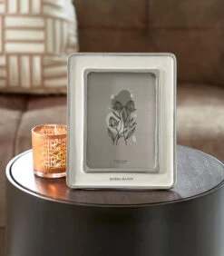Fotolijst 13x18 Staand - Pepe - Wit/ Zilver - 13x18 CM -Thuis Accessoires Winkel 00a5da58878440b7a7ed102347878280