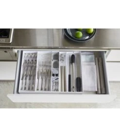 Yamazaki Extendable Diagonal Cutlery Tray - Tower - White -Thuis Accessoires Winkel 41b6cf3a2c3c49369533485c83d34e98