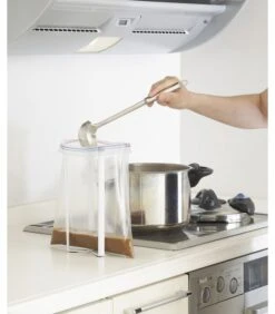 Yamazaki Kitchen Multi Use Eco Stand - Tower - White 10 Yamazaki Kitchen Multi Use Eco Stand - Tower - White -Thuis Accessoires Winkel 46f3e2ae87e641479284434bfa8e1b56