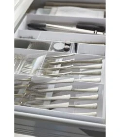Yamazaki Extendable Diagonal Cutlery Tray - Tower - White -Thuis Accessoires Winkel 600c8ef6f9854b1eb2765b9ca19a3228