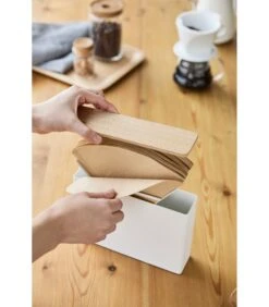 Yamazaki Coffee Filter Case Large - Tosca - White -Thuis Accessoires Winkel 65ba6ccf57bd488bba0c52e3130cf498