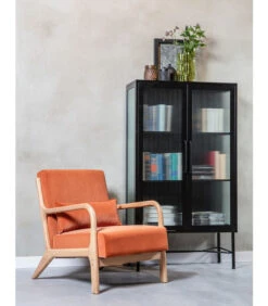 WOOOD Zion Vitrinekast Met Ribglas - Metaal - Zwart - 150x85x38 -Thuis Accessoires Winkel 72ffa1be48924205b4614ab9b981fc53