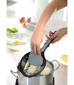GEFU Spaetzle-lepel SCODEL -Thuis Accessoires Winkel 781df1f48fc84f6db6503fcca6540b5b