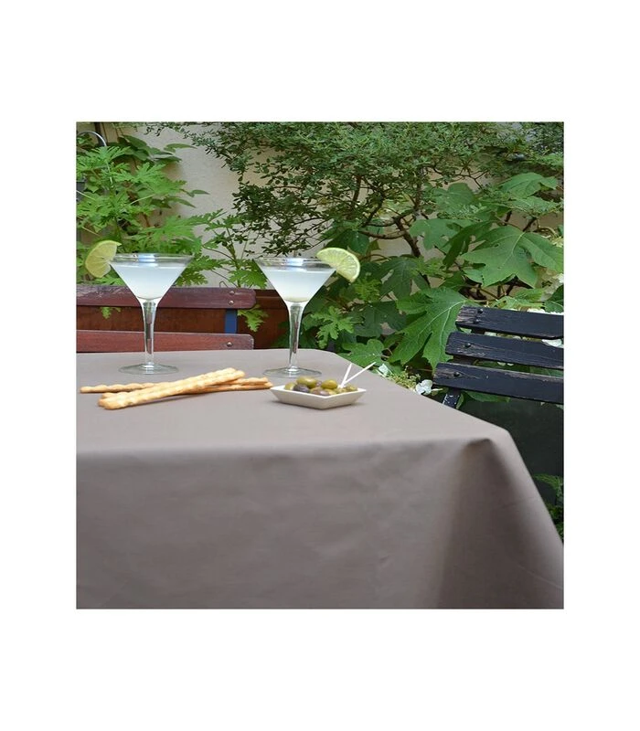 Effen Taupe Rond Of Ovaal Gecoat Tafelkleed 3 Effen Taupe Rond Of Ovaal Gecoat Tafelkleed