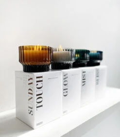 VOLTA Medium Geurkaars - FOREST MIST -Thuis Accessoires Winkel 7dd01500dc3e444ea362ccce17bf2a9a