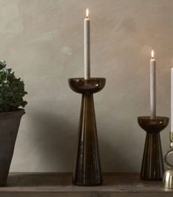 Kaarshouder Glas, Hoge Kandelaar - Amber Stone - Bruin - Maat L 5 Kaarshouder Glas, Hoge Kandelaar - Amber Stone - Bruin - Maat L -Thuis Accessoires Winkel 80283ae64b8b4f8da17d12ca01801779