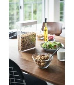 Yamazaki Dried Food Container - Tower - White -Thuis Accessoires Winkel 9a265aa97faf4bfc8f228708b5bf046e