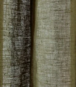 Gordijn Met Zwarte Ringen CARLINA 11 Gordijn Met Zwarte Ringen CARLINA -Thuis Accessoires Winkel a0d87c5277ee431497d9759c2a96d049