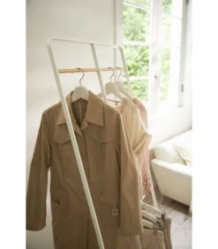 Yamazaki Hanger Rack 1.1 - White -Thuis Accessoires Winkel bf7fc7f240f04bf4aaa953554261b5a7