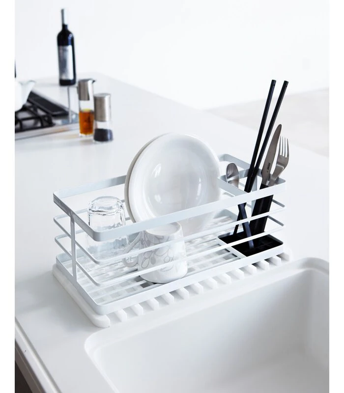 Yamazaki Silicone Drainer Tray - Flow - White 5 Yamazaki Silicone Drainer Tray - Flow - White - Afbeelding 3