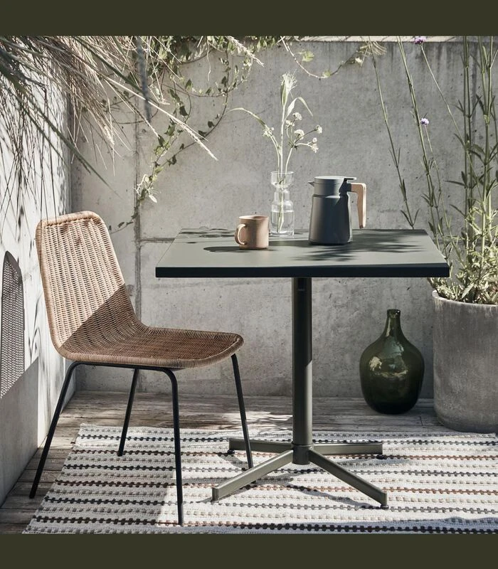 House Doctor Tafel - Helo - Groen 4 House Doctor Tafel - Helo - Groen - Afbeelding 2