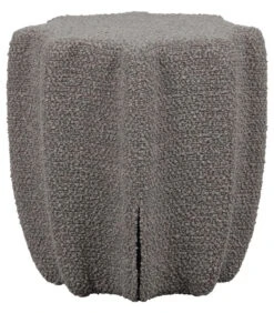 VTwonen Soft Star Poef - Lichtgrijs - 45x42x42 10 VTwonen Soft Star Poef - Lichtgrijs - 45x42x42 -Thuis Accessoires Winkel dc2e67e3594b4360b8cda1e47cb321bf