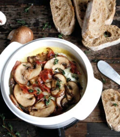 Cheese Baker L - Ovenschaal - Met Onderstel En Waxinelichtje -Thuis Accessoires Winkel e5059c0ed3c542cabce068047e69b90a