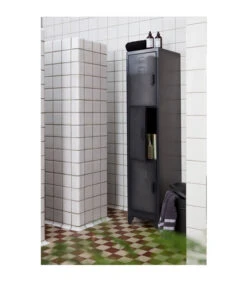 WOOOD Cas Lockerkast 3-Deurs - Metaal - Zwart - 180x38x45,5 -Thuis Accessoires Winkel f56a84572eb942a5b96f68b7f1573cc7