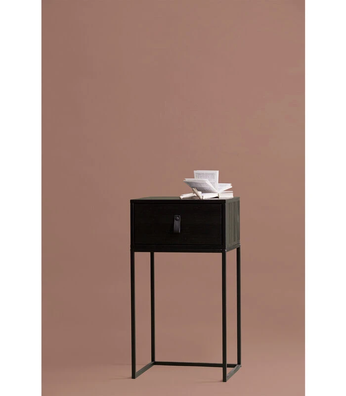 WOOOD Zola Nachtkastje Met Lade - Grenen Geborsteld - Zwart - 74x40x35 5 WOOOD Zola Nachtkastje Met Lade - Grenen Geborsteld - Zwart - 74x40x35 - Afbeelding 3